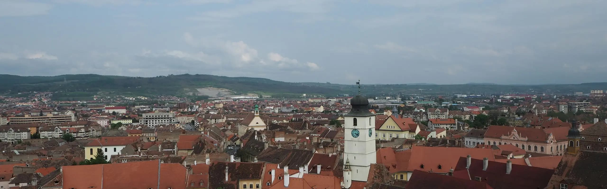 Vedere aeriană a centrului vechi din Sibiu